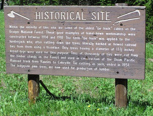 Historical Sign. Photo by Dawn Ballou, Pinedale Online.